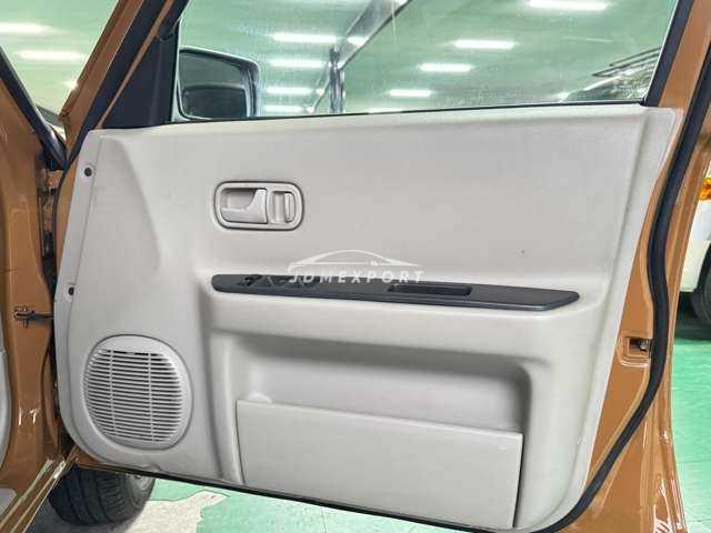 Nissan Rasheen 1995 thumbnail 24