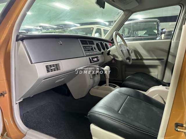 Nissan Rasheen 1995 thumbnail 26