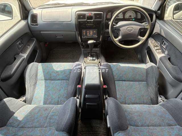 Toyota Hilux Surf 1999 thumbnail 17