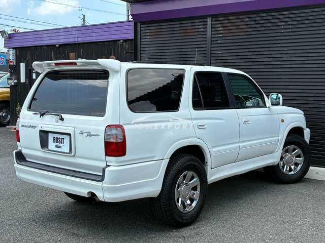 Toyota Hilux Surf 1999 thumbnail 3