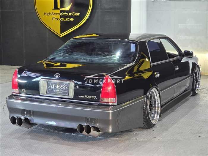 Toyota Crown Majesta 1998 thumbnail 3