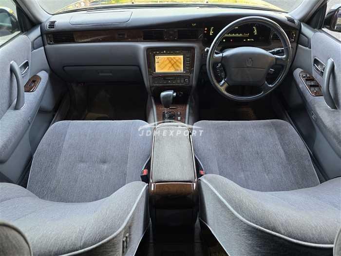 Toyota Crown Majesta 1998 thumbnail 18