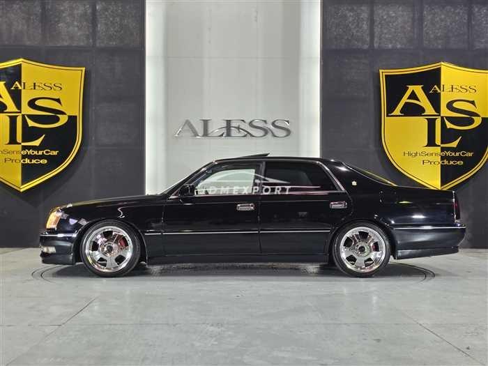 Toyota Crown Majesta 1998 thumbnail 4