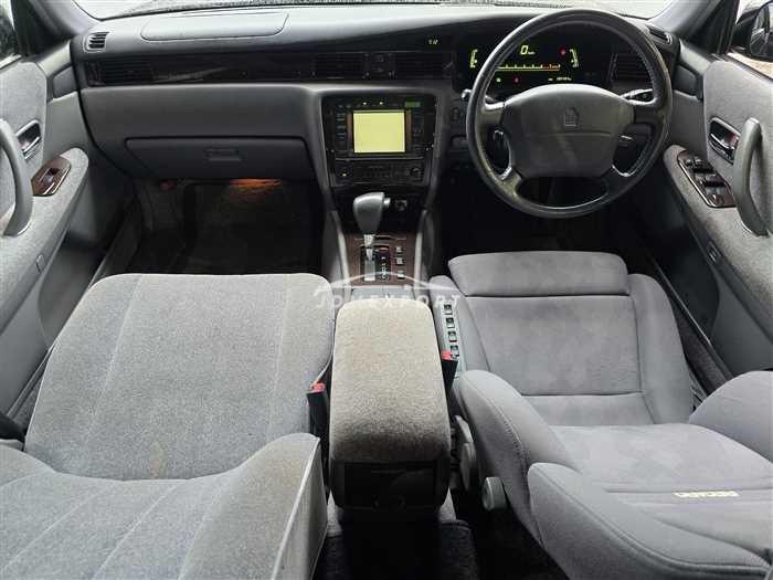 Toyota Crown Majesta 1998 thumbnail 17