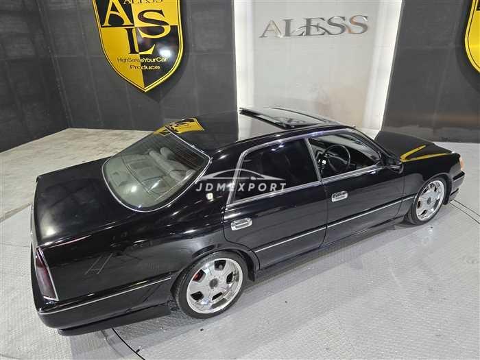Toyota Crown Majesta 1998 thumbnail 3