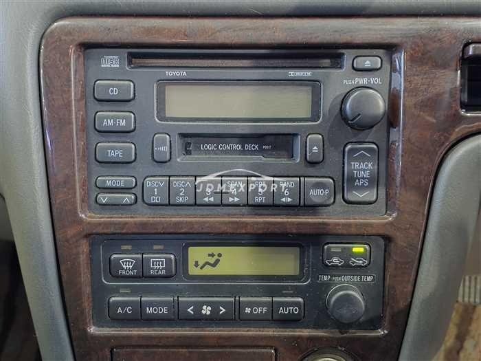Toyota Mark II 1997 thumbnail 23