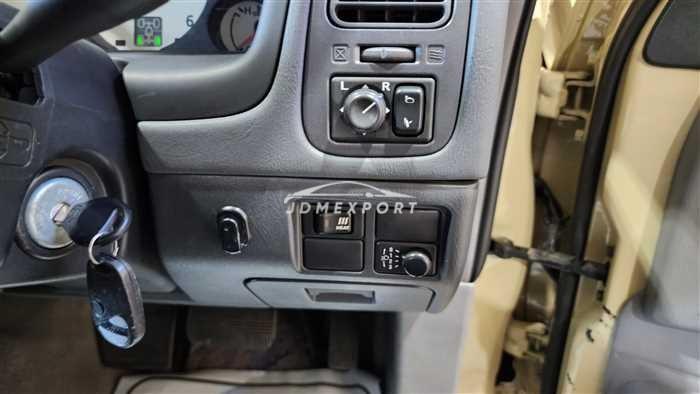 Nissan Terrano 1999 thumbnail 24