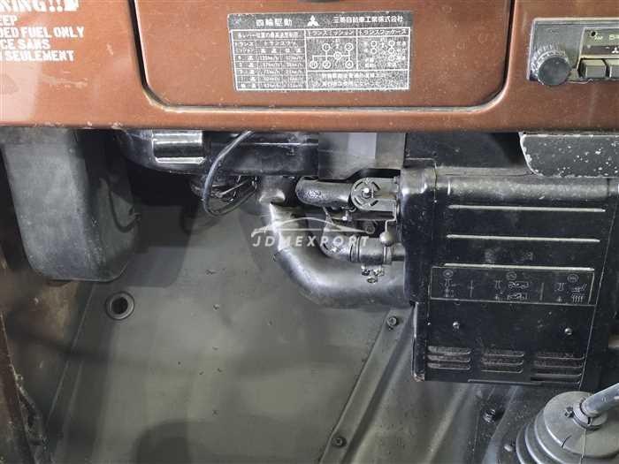 Mitsubishi Jeep 1980 thumbnail 22