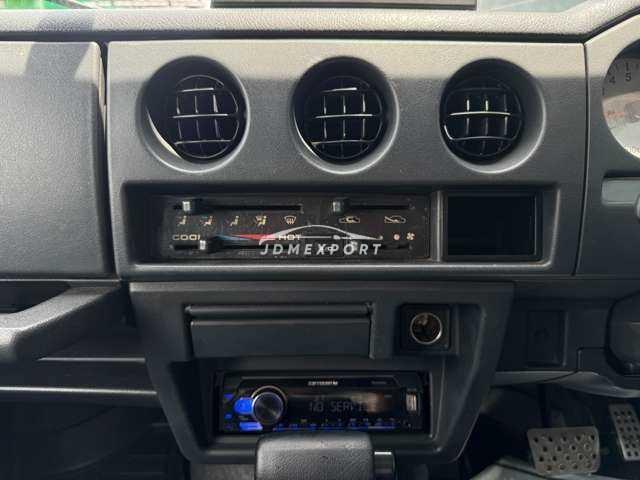 Suzuki Jimny 1997 thumbnail 23