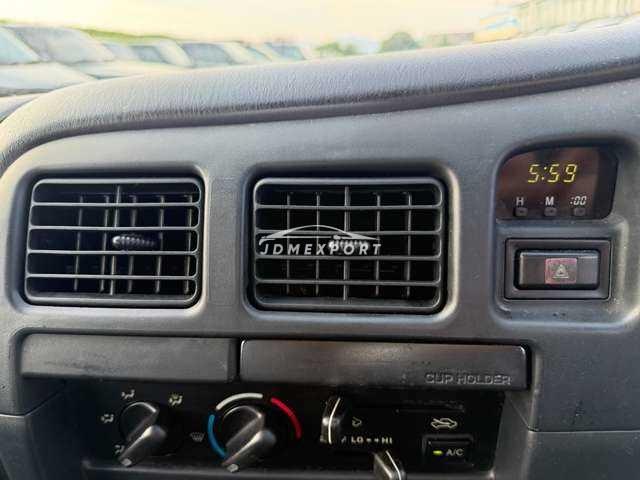 Toyota Hilux Sports Pick Up 2000 thumbnail 22