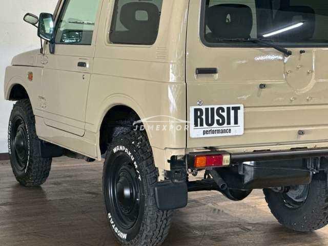 Suzuki Jimny 1998 thumbnail 9