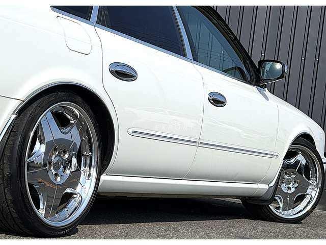 Nissan President 2000 thumbnail 6