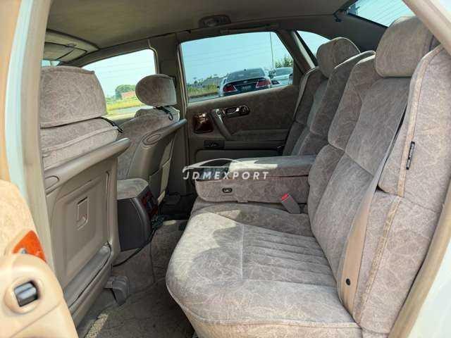 Nissan President 2000 thumbnail 30