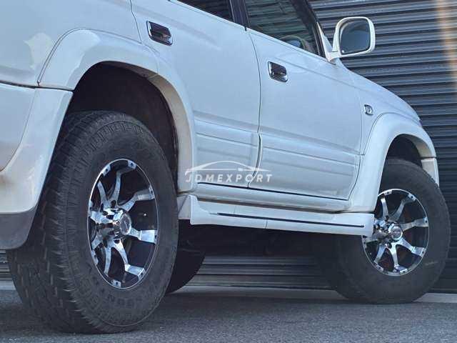 Toyota Hilux Surf 2001 thumbnail 5