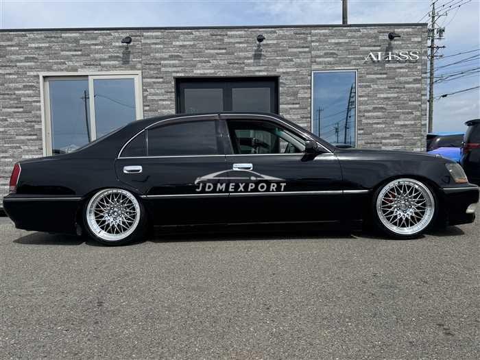 Toyota Crown Majesta 2000 thumbnail 14