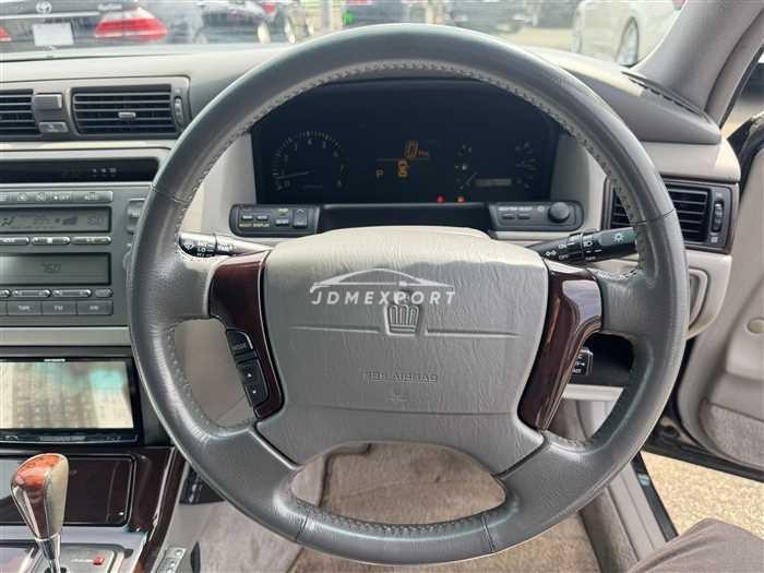 Toyota Crown Majesta 2000 thumbnail 19