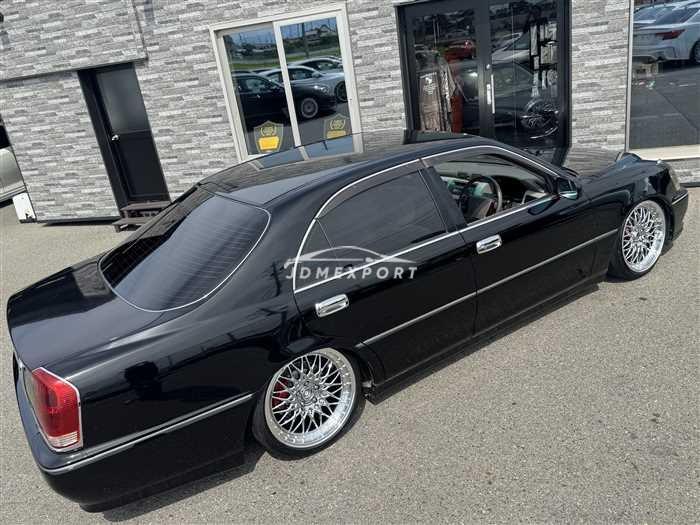 Toyota Crown Majesta 2000 thumbnail 13
