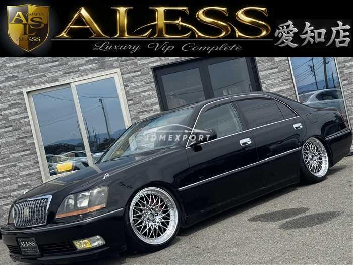 Toyota Crown Majesta 2000