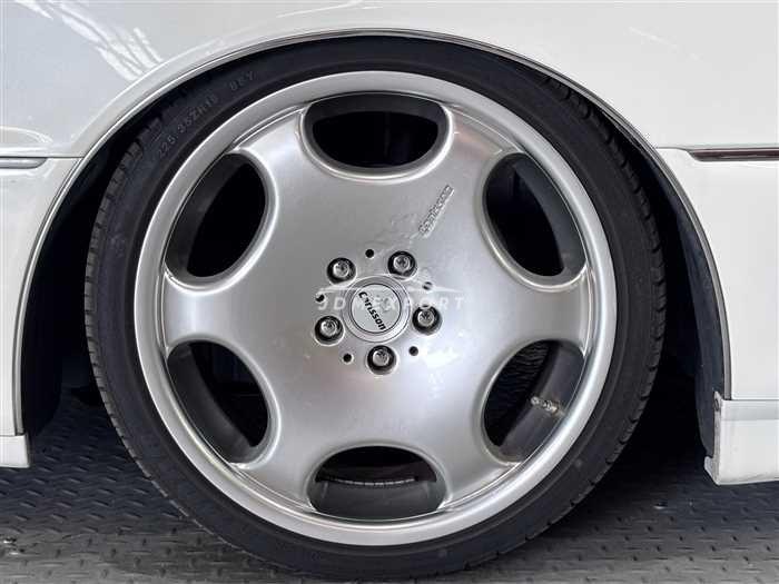 Toyota Crown Majesta 1999 thumbnail 5