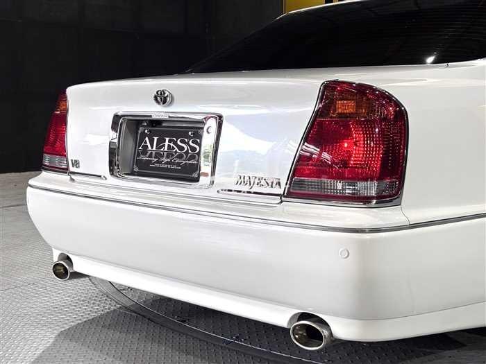 Toyota Crown Majesta 1999 thumbnail 10