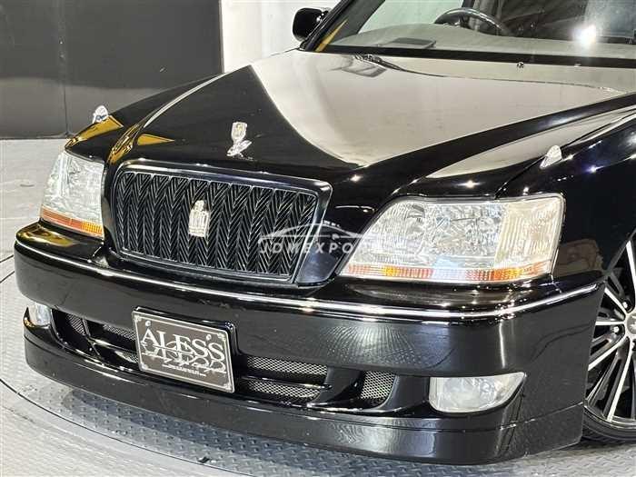 Toyota Crown Majesta 2000 thumbnail 8
