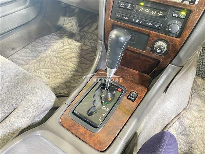 Toyota Mark II 2000 thumbnail 6