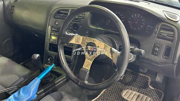 Nissan Skyline Coupe 1993 thumbnail 9