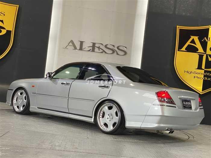 Nissan Gloria Sedan 2001 thumbnail 10