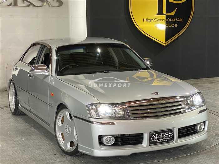 Nissan Gloria Sedan 2001 thumbnail 3