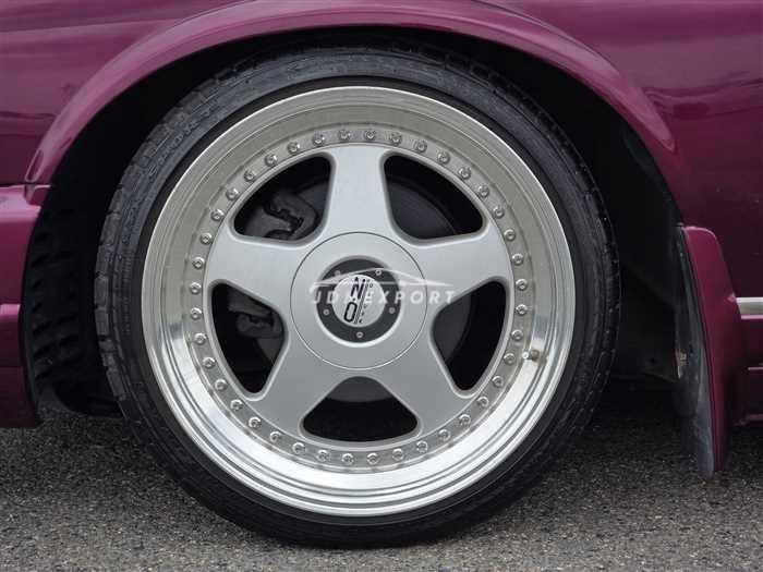 Nissan Cima 1992 thumbnail 5