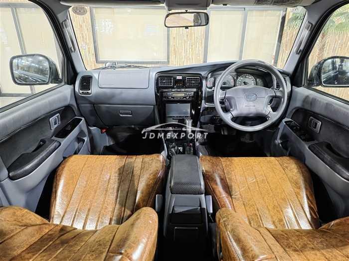 Toyota Hilux Surf 1999 thumbnail 16