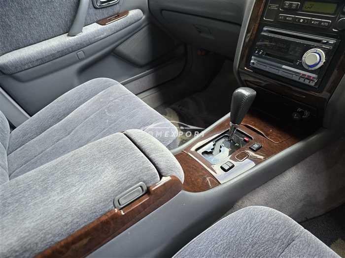 Toyota Crown Majesta 1998 thumbnail 22