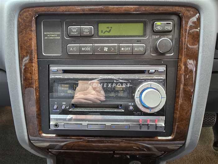 Toyota Crown Majesta 1998 thumbnail 23