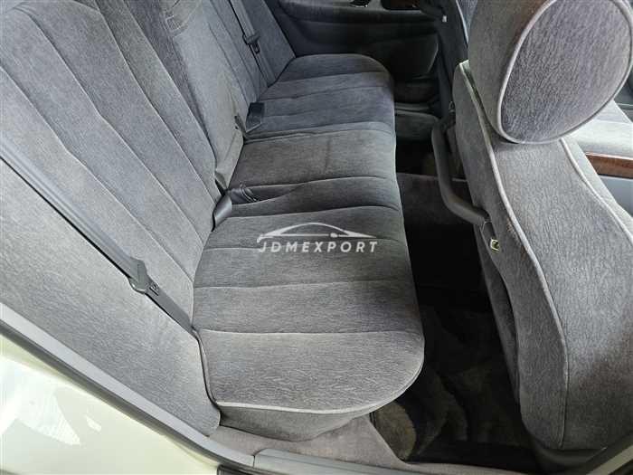 Toyota Crown Majesta 1998 thumbnail 28