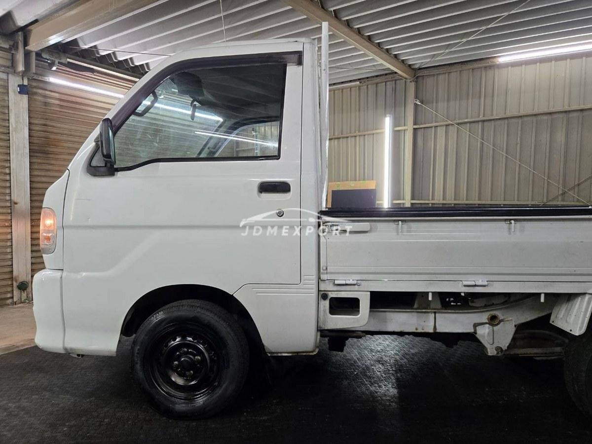 Daihatsu Hijet Truck 2000 thumbnail 11
