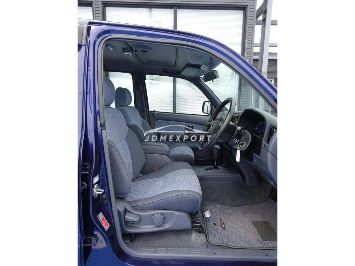 Toyota Hilux 2001 thumbnail 35