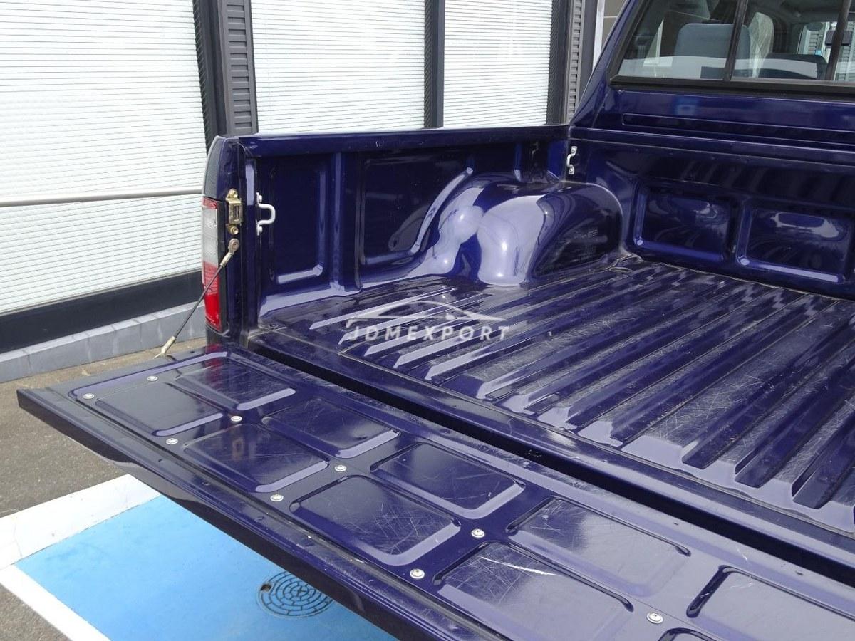 Toyota Hilux 2001 thumbnail 21