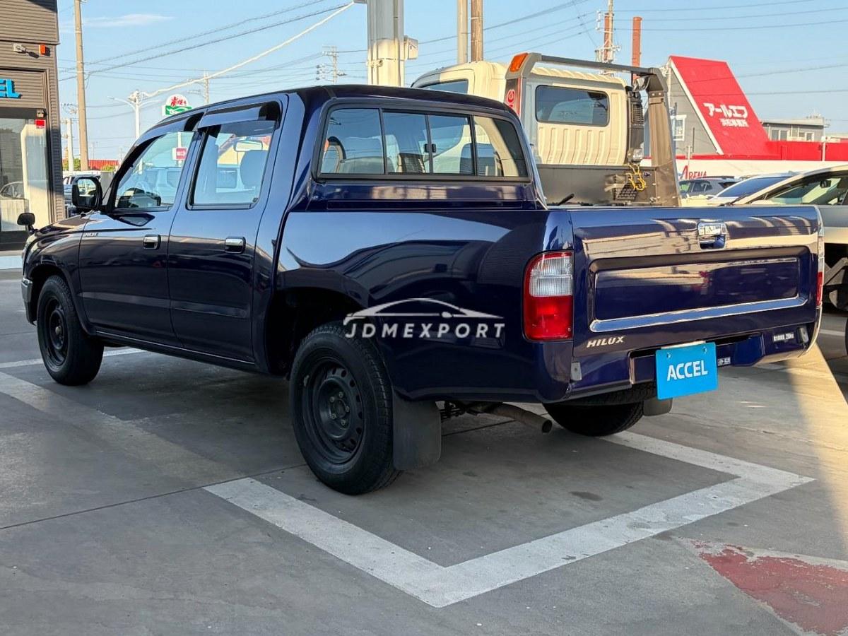 Toyota Hilux 2001 thumbnail 9