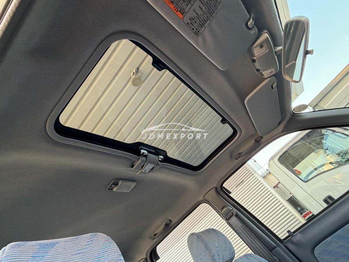 Toyota Hilux 2001 thumbnail 23