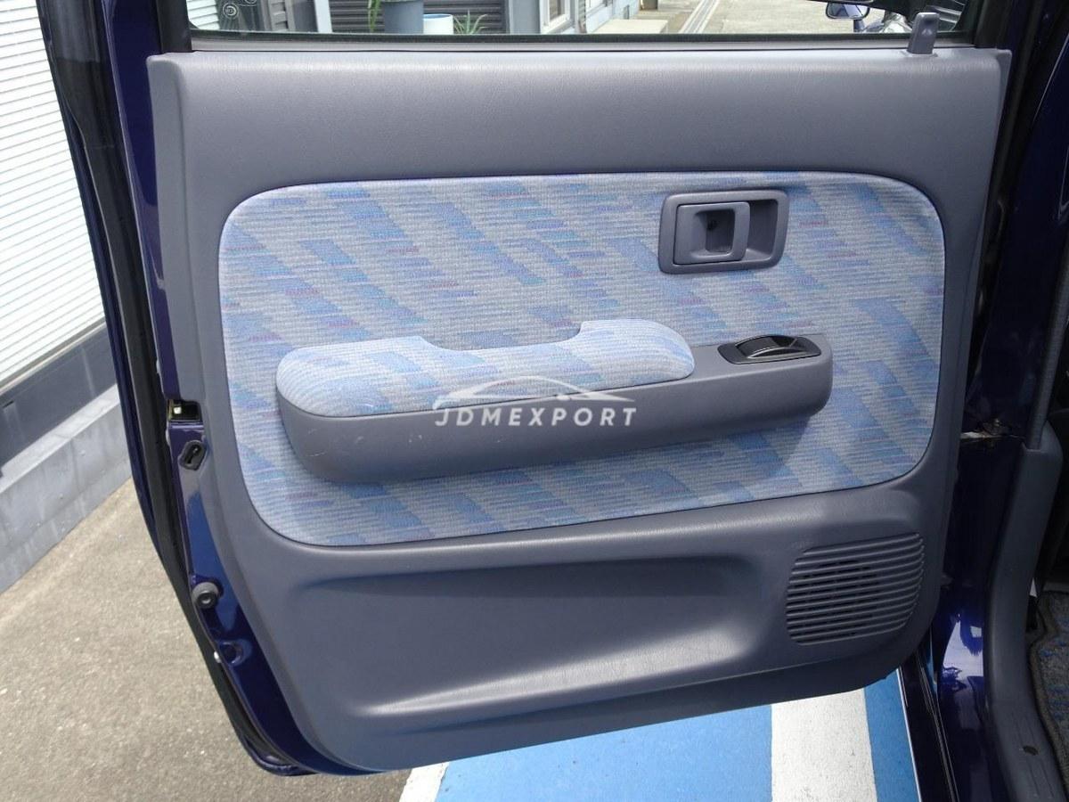 Toyota Hilux 2001 thumbnail 61