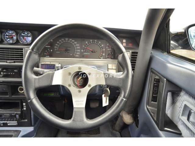 Nissan Skyline Coupe 1986 thumbnail 10