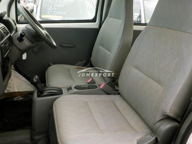 Mitsubishi Minicab Van 2000 thumbnail 19