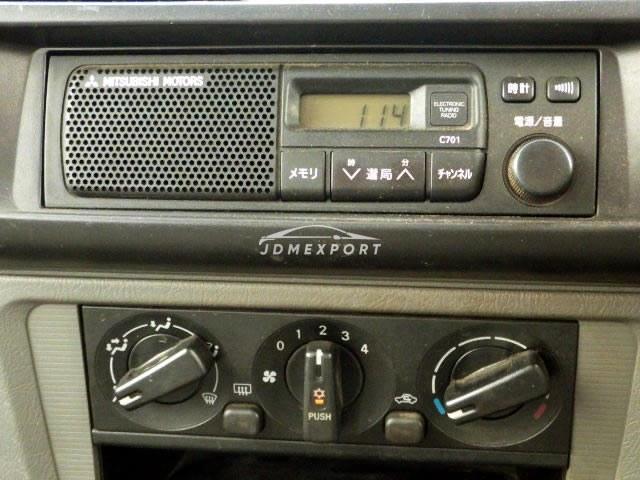 Mitsubishi Minicab Van 2000 thumbnail 13