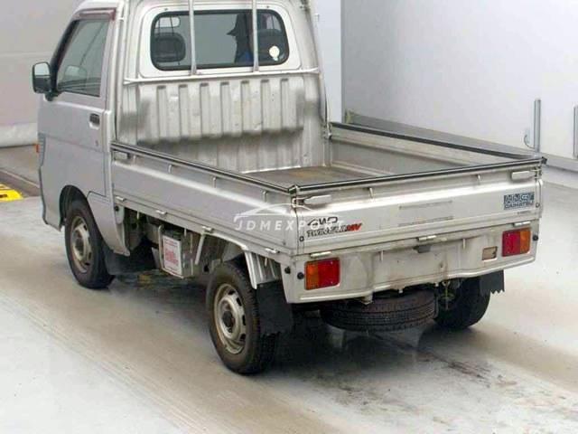 Daihatsu Hijet Truck 1998 thumbnail 2