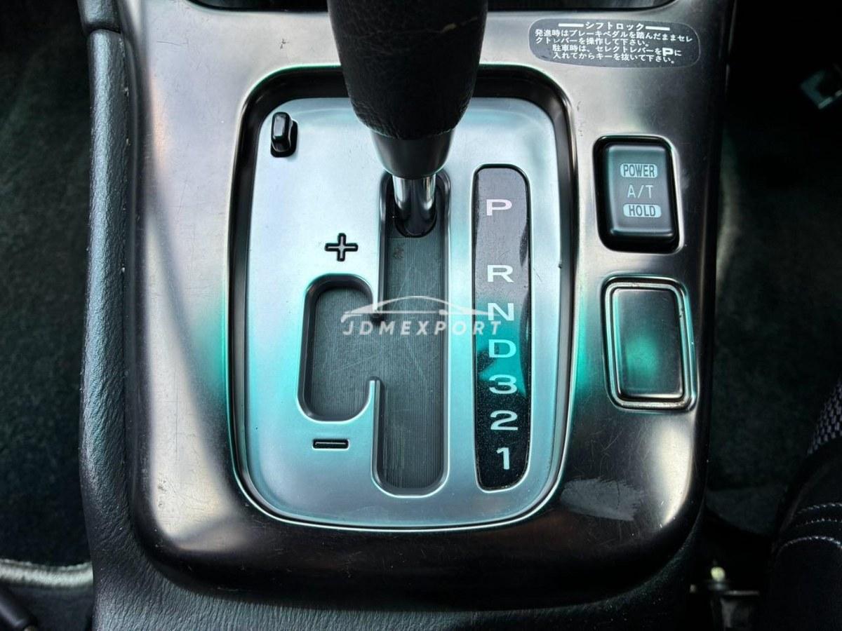 Subaru Legacy B4 2002 thumbnail 38