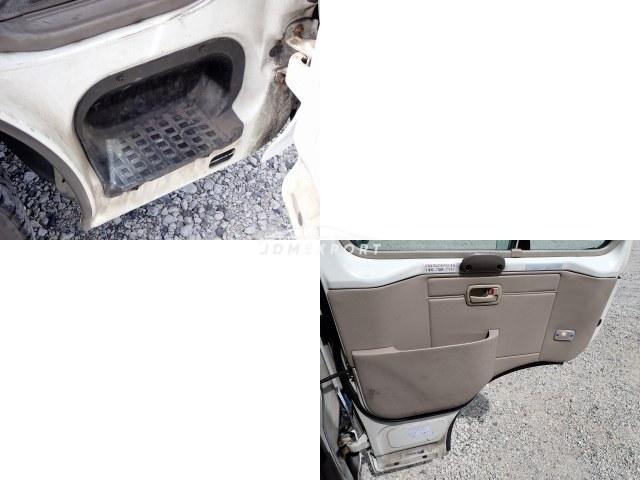 Toyota Coaster 2000 thumbnail 14
