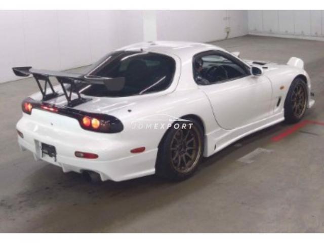 Mazda RX-7 2000 thumbnail 5