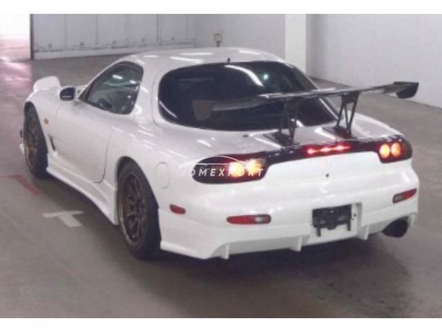 Mazda RX-7 2000 thumbnail 2