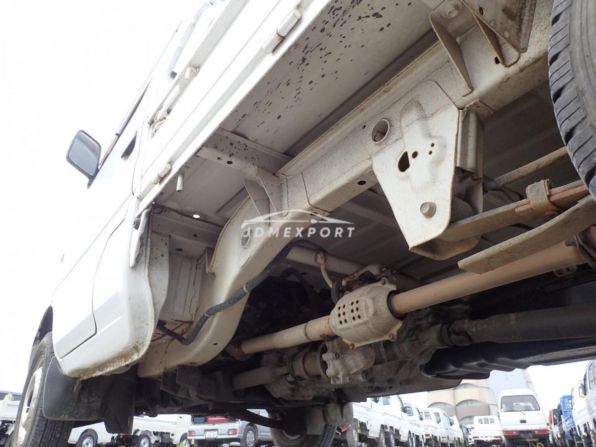 Suzuki Carry Truck 2000 thumbnail 28