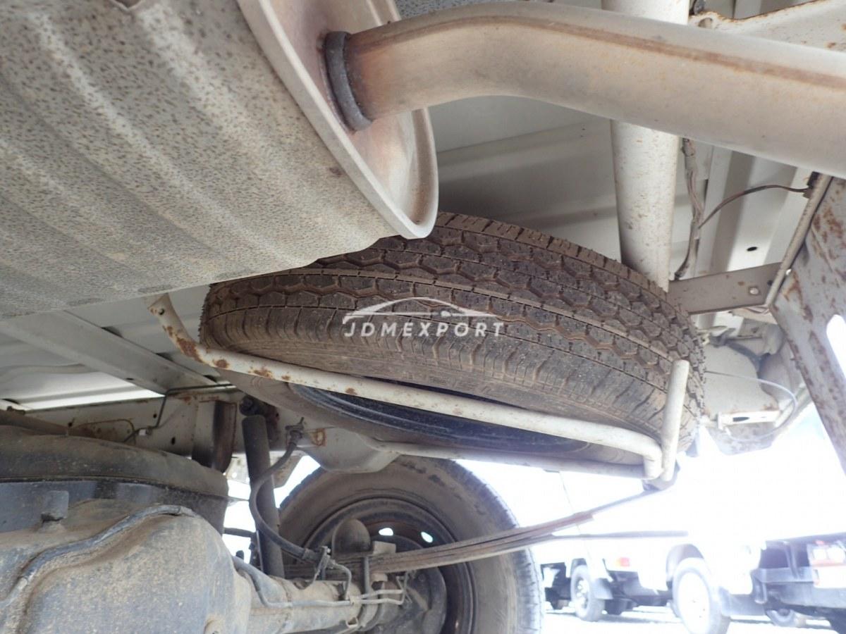 Suzuki Carry Truck 2000 thumbnail 13